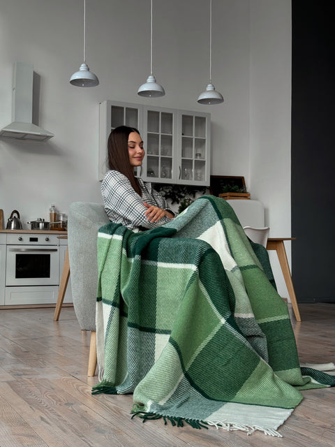 Elf Green & Ivory Плед з новозеландської вовни 170×210 см у клітинку відтінків зеленого
