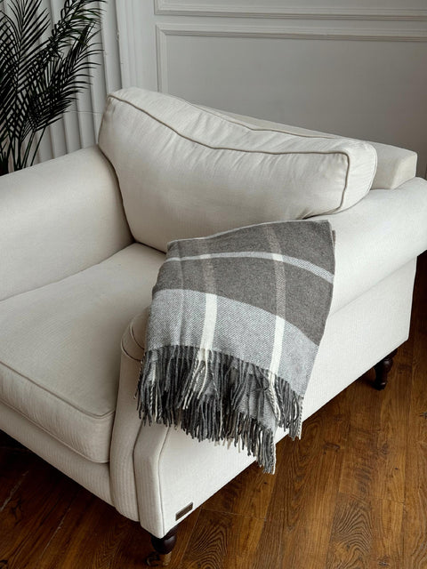 Merino Grey Плед у клітинку з вовни мериноса 140×200 см затишний