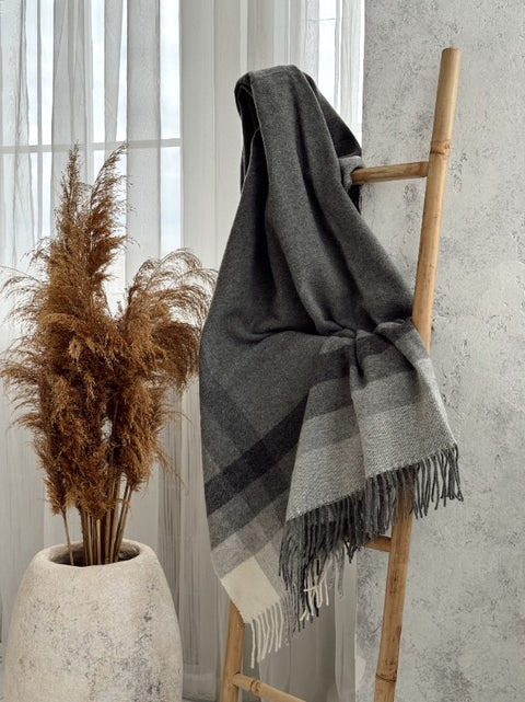 Marsel S/Zik Плед Merino з градієнтом сірих відтінків 140×200 см