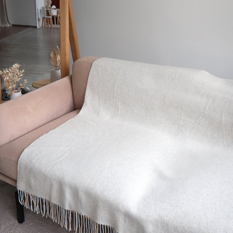 Marsel 2Face Light Grey Dwustronny koc z wełny merynosa 140x200cm przytulny w jasnych kolorach