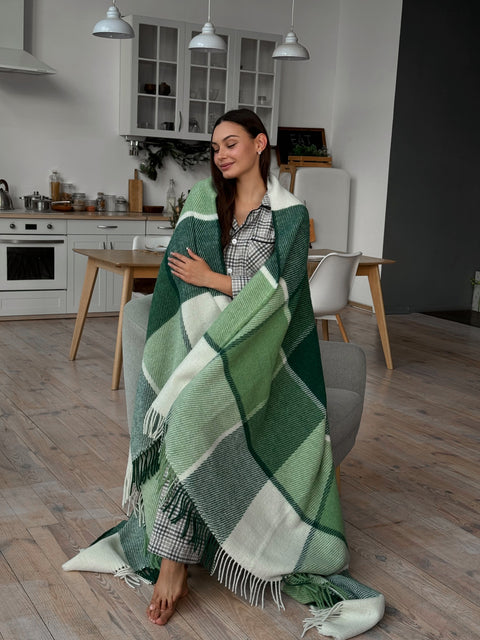 Elf Green & Ivory Плед з новозеландської вовни 170×210 см у клітинку відтінків зеленого