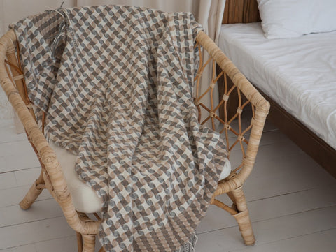 Elf CARAMBOLA Koc wełniany boho w odcieniach beżu 140×200 dekoracyjny